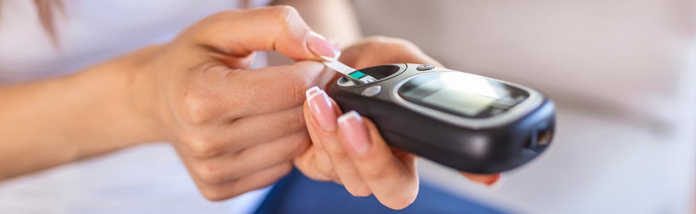 Celnova - Hipoglucemia e hiperglucemia: cómo reconocer los síntomas a tiempo